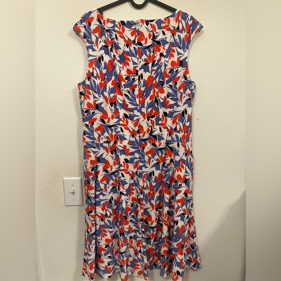 Lauren Ralph Lauren Dress - Picture 8 of 16